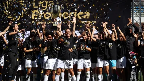 Sporting alzó la Supercopa Femenina en Costa Rica tras derrotar a Alajuelense.