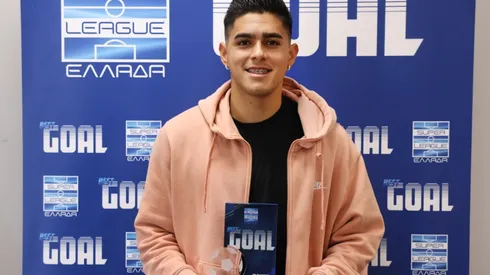 Luis Palma recibe otro premio en el futbol de Grecia