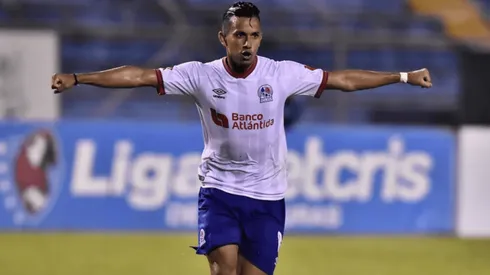 Edwin Rodríguez regresaría a Olimpia tras un fallido paso por el Aris de Grecia.