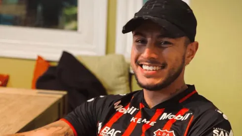 ¿Ronald Matarrita jugará con Alajuelense?