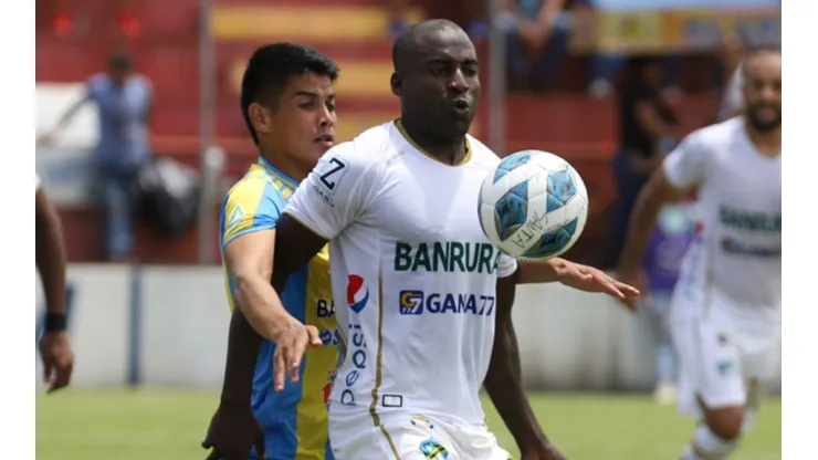 Comunicaciones da a conocer más bajas