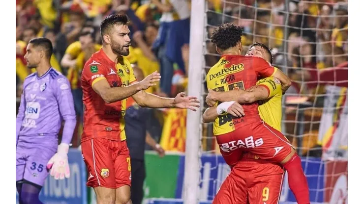 Herediano jugará amistoso ante Barcelona.