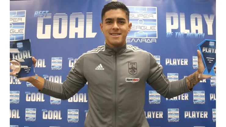 Luis Palma arrasó con los premios individuales en la Superliga de Grecia