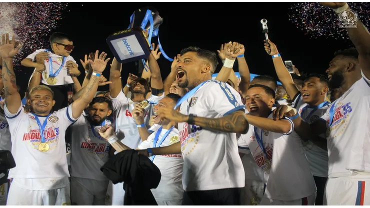 Olimpia obtuvo el título nacional número 35 de su historia.