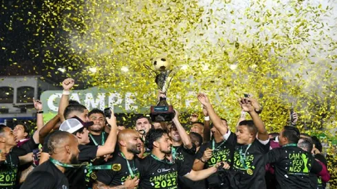 Saprissa se coronó campeón del Apertura 2022, tras vencer a Herediano por global de 2-1..