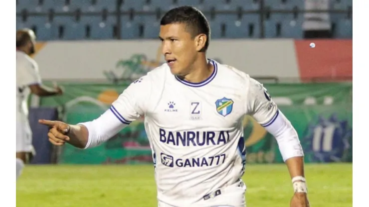 Kevin López queda fuera de Comunicaciones