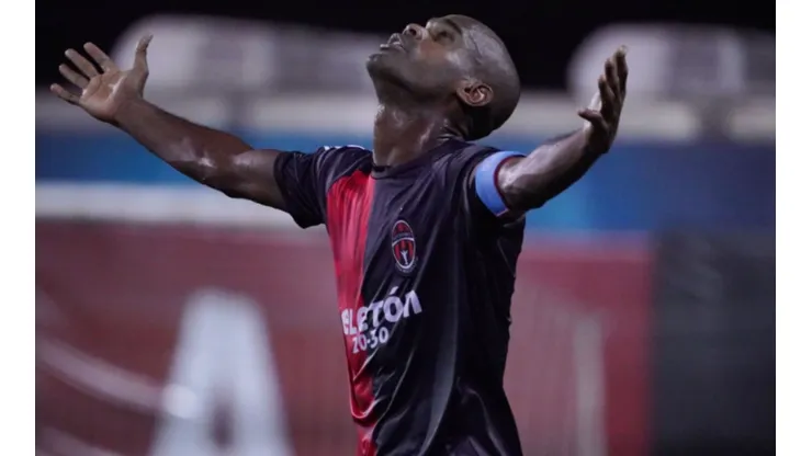 Adolfo Machado podría fichar por otro equipo de Panamá