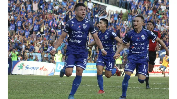 Cobán vence a Antigua y se pone en ventaja en la final de Guatemala