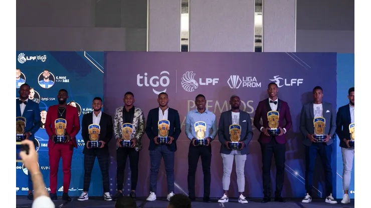 Los Albos siguen liderando la Concacaf