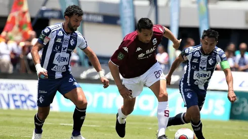 2 por 0 venció el Cartaginés a Saprissa en el juego de ida de la semifinal del Torneo de Copa (Unafut)