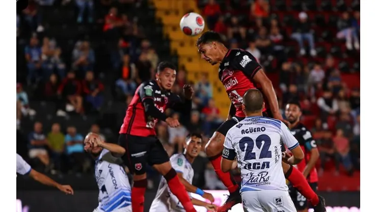 Alajuelense dejó en el camino a Grecia y avanza a las semifinales contra Herediano (LDA)