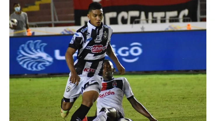 Jorge Gutiérrez vuelve a ser legionario y jugará en Sudamérica