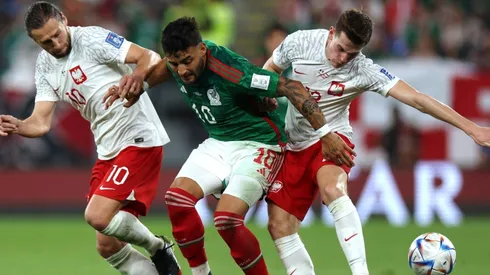 México consiguió un empate ante Polonia en su primer juego del Mundial (Getty)