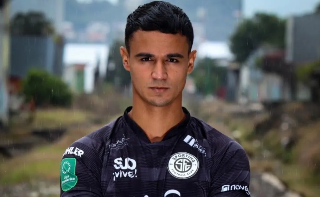 Ian Smith regresó a las canchas tras su diagnóstico (Sporting FC).