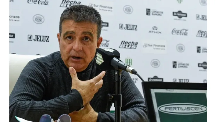 Claudio Vivas es el nuevo director de Selecciones Nacionales de Costa Rica (Diario El Gráfico)