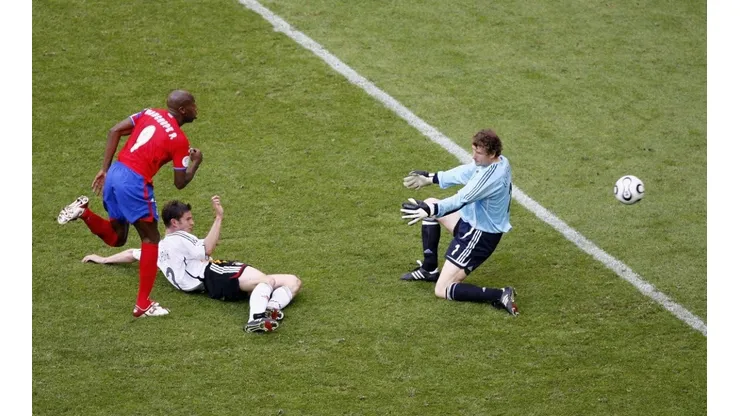 Paulo César Wanchope anotó ante Alemania por partida doble en 2006 (Getty)