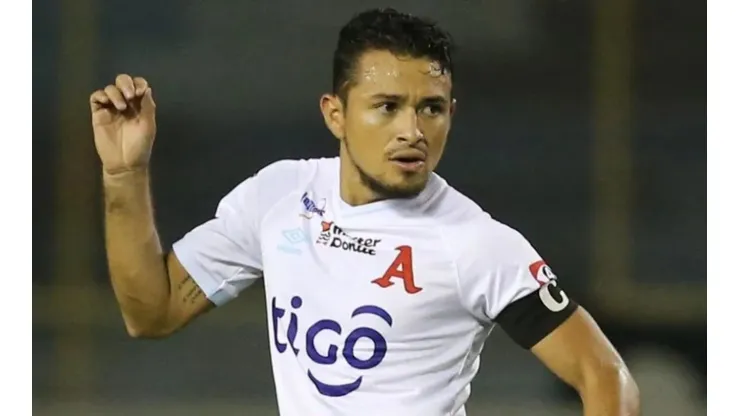 Alianza confirma la gravedad de la lesión de Narciso Orellana