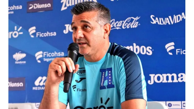 Diego Vázquez seguiría al mando de Honduras en las eliminatorias para el Mundial 2026.
