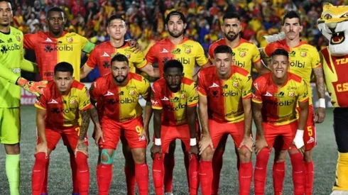 Herediano jugará ante Saprissa este sábado y podría alzar el trofeo de campeones (CSH)