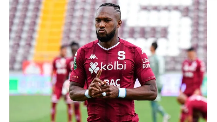 Kendall Waston lanza advertencia: "No nos vamos a rendir jamás"