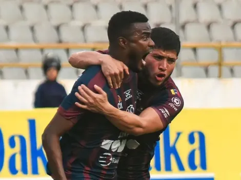 ¡El descomunal golazo de tiro libre de Richard Peralta! [VIDEO]