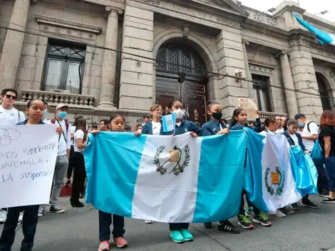 Deportistas guatemaltecos hacen manifestación tras suspensión del COG