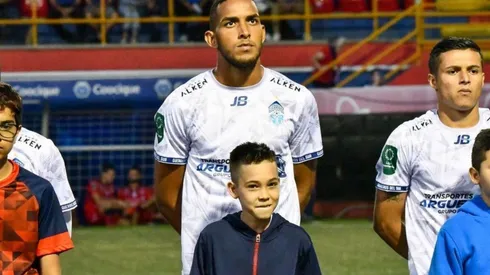 Manuel Morán es presentado con su nuevo club