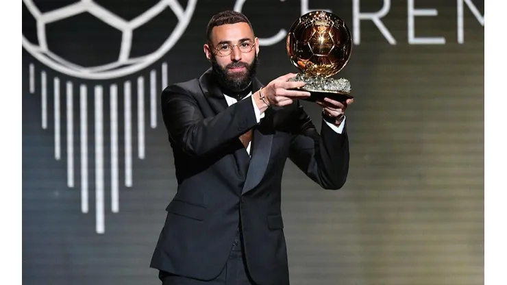 Karim Benzema recibe el Balón de Oro 2022