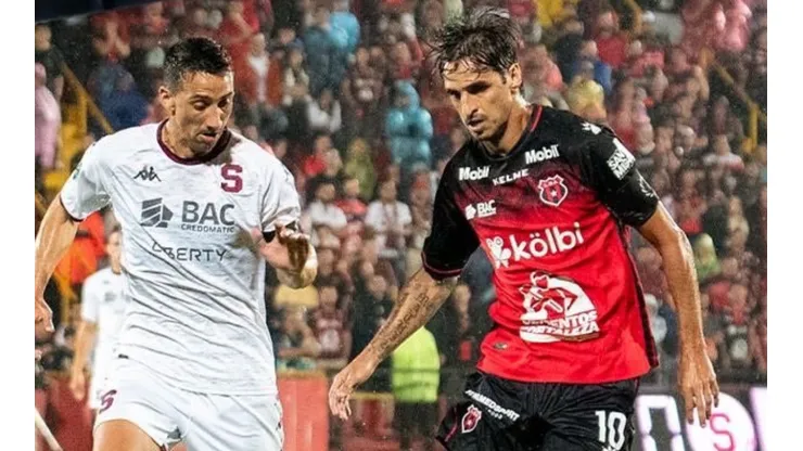 Para Bryan Ruiz fue nostálgico su último partido en la Liga de Costa Rica