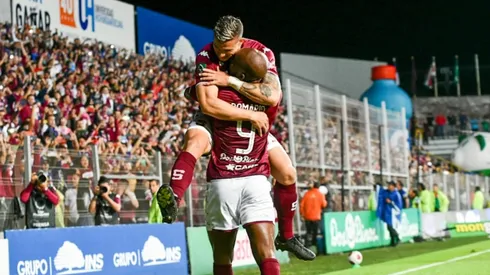 Saprissa vence a Alajuelense y avanza a la final