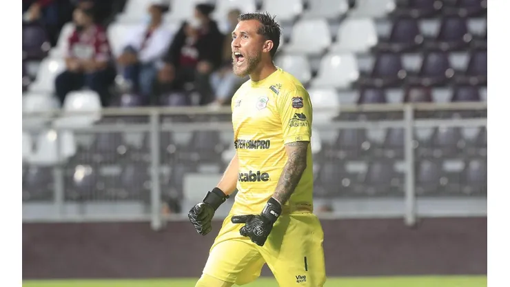Portero de Herediano anuncia su retiro anticipado del futbol