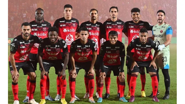 Alajuelense atraviesa un buen momento y podría llegar a dos finales esta misma semana (LDA)