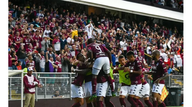La afición de Saprissa demostró ser la mejor este torneo (Saprissa)