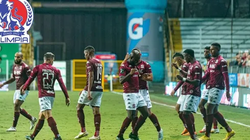 Olimpia intentó arrebatarle una pieza fundamental a Saprissa