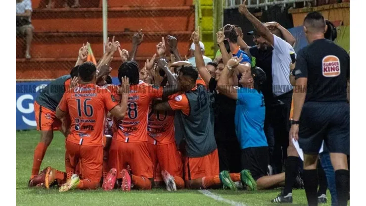 Visores de clubes de Inglaterra se interesan en figuras de Puntarenas.