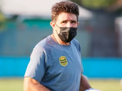 Héctor Vargas asegura que ahora se cuidará de los árbitros