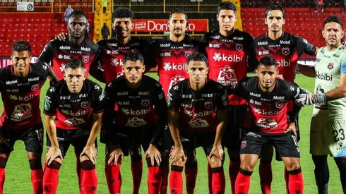 Alajuelense se enfrentará a Saprissa en semifinales (LDA)