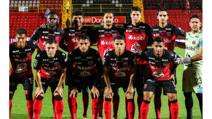 Alajuelense se enfrentará a Saprissa en semifinales (LDA)