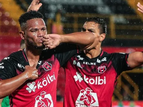 Rolando Blackburn rompió su sequía con LD Alajuelense [VIDEO]