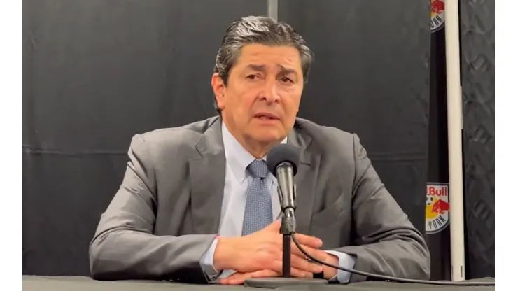 Tena acepta la superioridad de Colombia, pero cree que la goleada fue injusta
