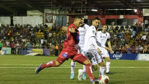 Saprissa se trajo 3 puntos de Guápiles y se clasificó a la siguiente fase (ADSG)