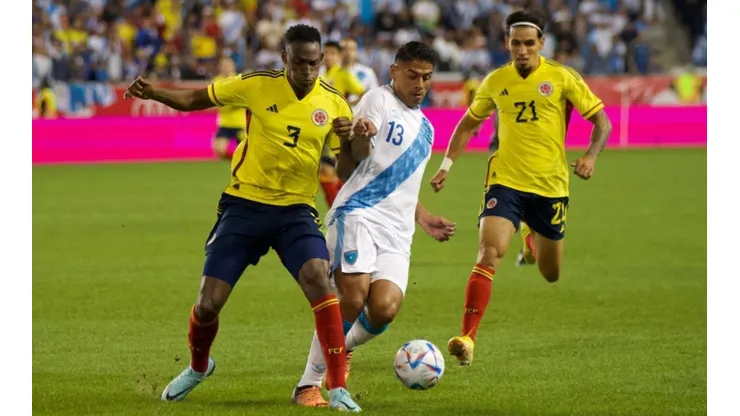 Guatemala cae goleada ante Colombia