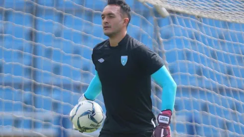 Ricardo Jerez critica el estado de las canchas de Guatemala