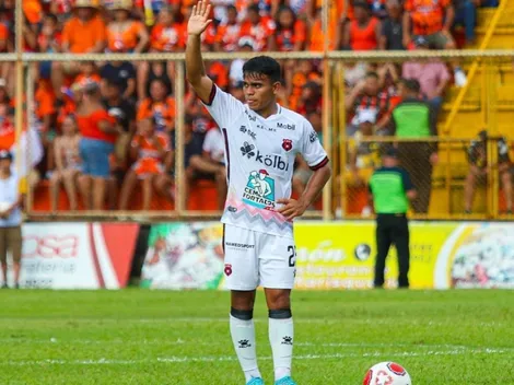 Alerta en Alajuelense; Sporting amenaza con quitarle el segundo puesto del grupo