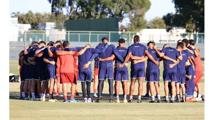 Costa Rica entrenó en Los Ángeles previo a viajar a Corea del Sur.