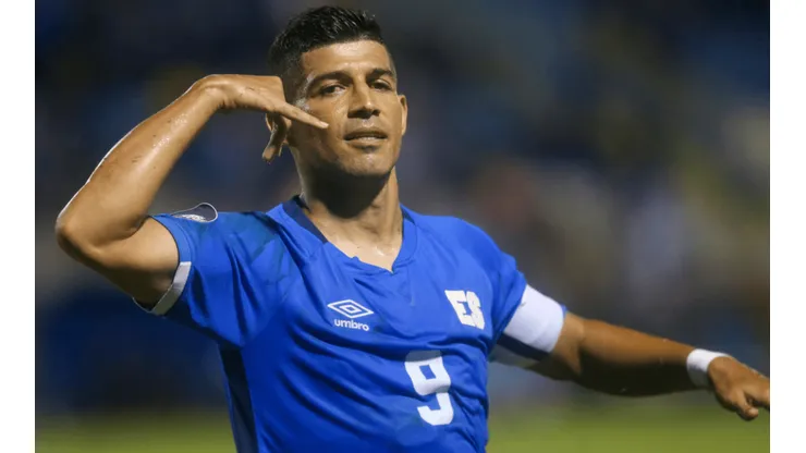 Nelson Bonilla sobre los contratos en El Salvador: "Una buena huelga va a arreglar las cosas".