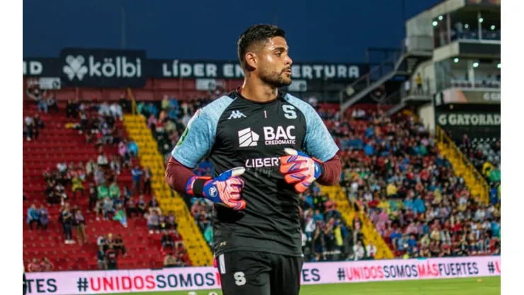 Kevin Chamorro se ha convertido en figura determinante del Saprissa (Saprissa)