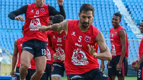 Alajuelense blindó a Celso Borges.