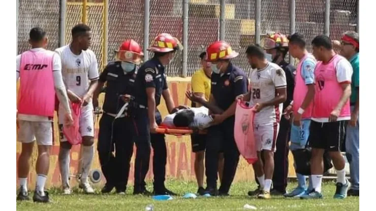 Jugador estuvo cerca de morir en un partido de Guatemala