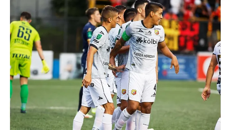 Herediano se dio un festín contra Guadalupe (CSH)